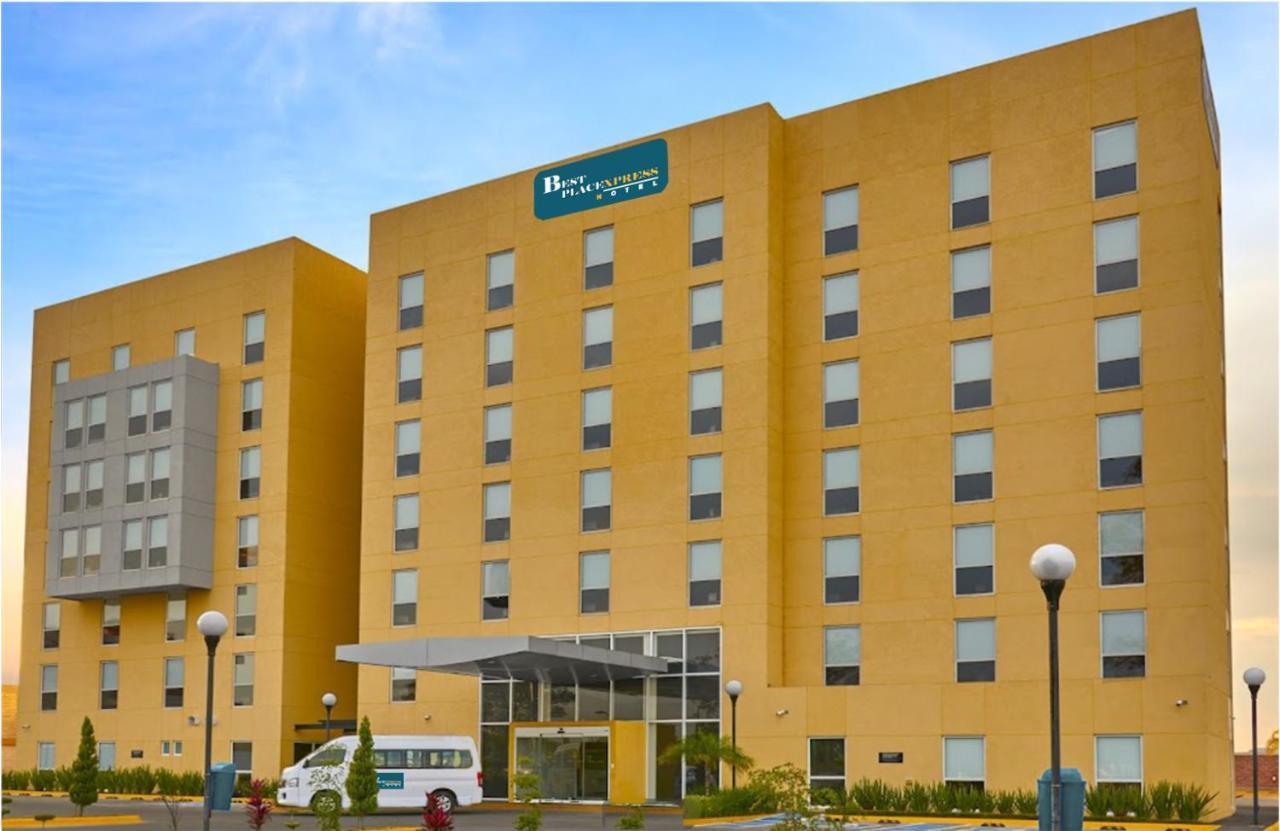 Hotel Best Place Express Zamora de Hidalgo Exterior photo